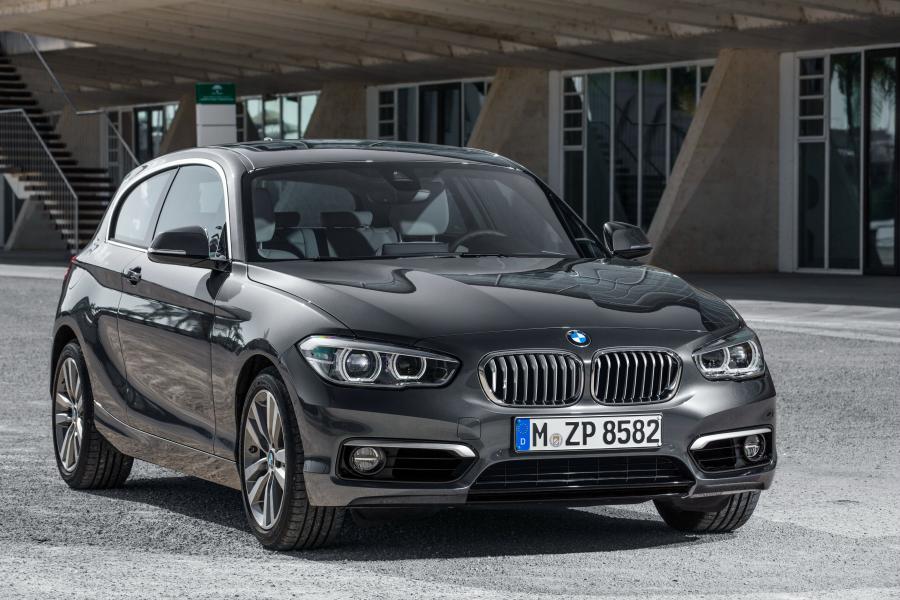  BMW 120d Urban Line 3-Door 2015 года  (фото 1 из 29)